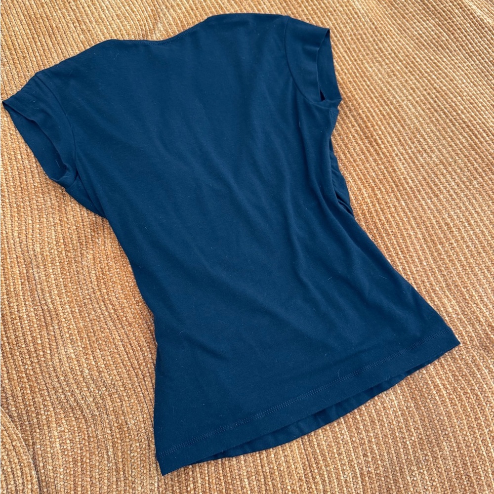 BCBGMaxAzria Black Ruched Cap Sleeve Wrap top - Picture 5 of 7